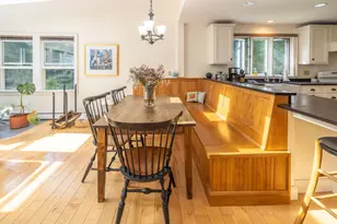 170 Mountain St, Camden, ME 04843 - Photo 17