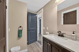 31 Hancock St, Dover Foxcroft, ME 04426 - Photo 19