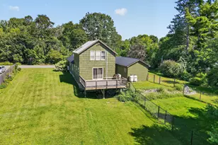 31 Hancock St, Dover Foxcroft, ME 04426 - Photo 3
