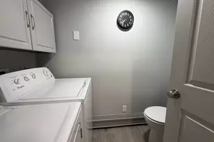35 Mathews Ave, Waterville, ME 04901 - Photo 7