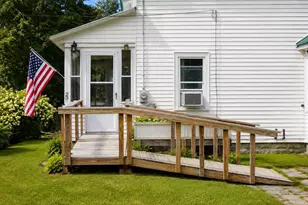 29 Clinton St, Milo, ME 04463 - Photo 3
