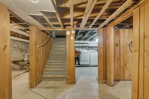 17 Belmont St, Brunswick, ME 04011 - Photo 45
