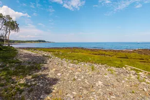 42 Thaxter Ln, Kittery, ME 03905 - Photo 17