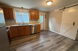 56 Eastern Ave, North Berwick, ME 03906 - Photo 5