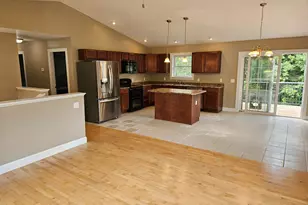 221 Partridge Ln, Hermon, ME 04401 - Photo 7