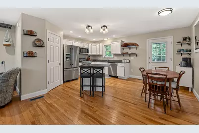 32 Tree Farm Road, Brunswick, ME 04011 - Photo 9