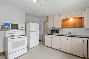 163 Broad St, Auburn, ME 04210 - Photo 21