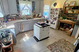 9 Varney Ave, Houlton, ME 04730 - Photo 23