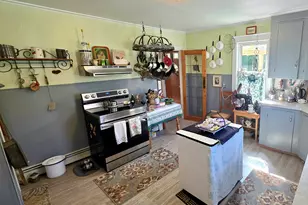 9 Varney Ave, Houlton, ME 04730 - Photo 25