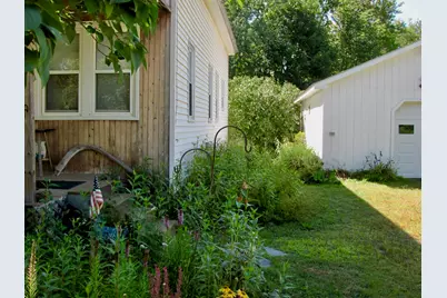 9 Varney Avenue, Houlton, ME 04730 - Photo 19