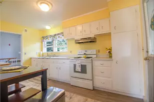 28 Randolph Dr, Bangor, ME 04401 - Photo 7