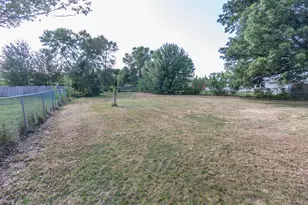 28 Randolph Dr, Bangor, ME 04401 - Photo 3