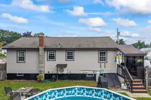 8 Debbie Ave, Biddeford, ME 04005 - Photo 35