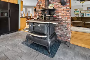 35 Porter St, Searsport, ME 04974 - Photo 7