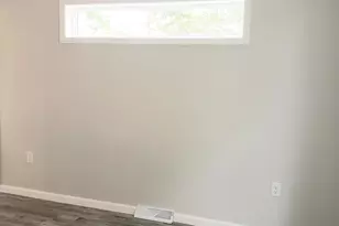 15 Evergreen Rd, Raymond, ME 04071 - Photo 103