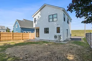 27 Preble St, South Portland, ME 04106 - Photo 39