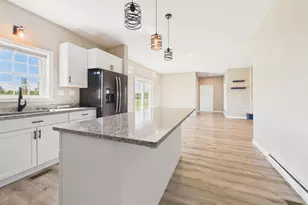 476 Washburn St, Caribou, ME 04736 - Photo 17