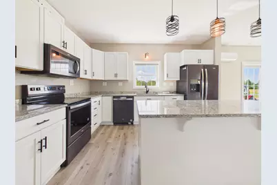 476 Washburn Street, Caribou, ME 04736 - Photo 15