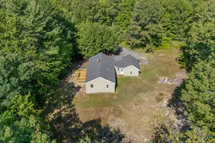 1477 Roosevelt Trail, Raymond, ME 04071 - Photo 21