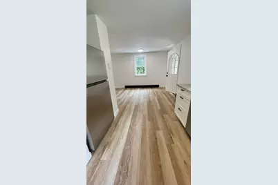1477 Roosevelt Trail, Raymond, ME 04071 - Photo 9