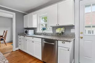 276 Pine St, South Portland, ME 04106 - Photo 9