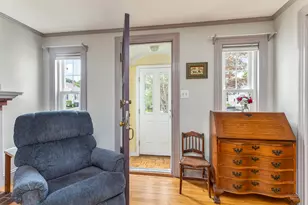 276 Pine St, South Portland, ME 04106 - Photo 17