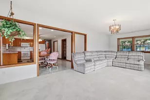 110 Cleveland Ave, Van Buren, ME 04785 - Photo 19