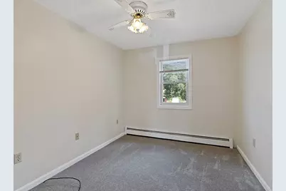 303 N Main Street, Pittsfield, ME 04967 - Photo 31