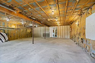303 N Main St, Pittsfield, ME 04967 - Photo 15