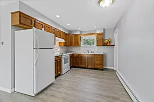 303 N Main St, Pittsfield, ME 04967 - Photo 21