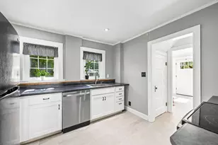 24 Middle St, Sanford, ME 04073 - Photo 15