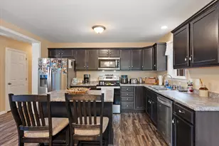 7 Murphy Ln, Hampden, ME 04444 - Photo 5