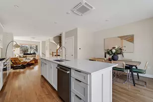 55 Carleton St, Portland, ME 04102 - Photo 23