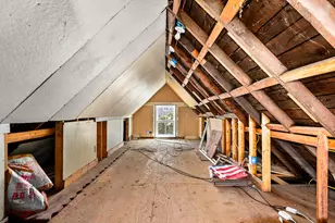 10 Main St, Vinalhaven, ME 04863 - Photo 17