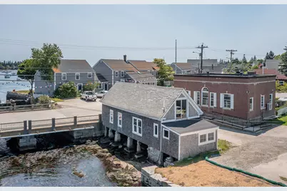 10 Main Street, Vinalhaven, ME 04863 - Photo 5
