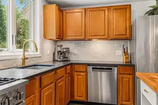 194 Birch Hill Rd, York, ME 03909 - Photo 9