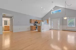 81 Farragut Wy, Kennebunk, ME 04043 - Photo 13
