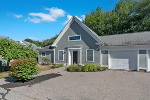 81 Farragut Wy, Kennebunk, ME 04043 - Photo 3