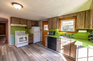 87 Gagne St, Lewiston, ME 04240 - Photo 11