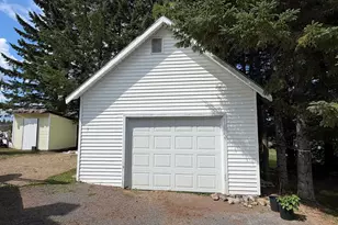 157 Pleasant Ave, Madawaska, ME 04756 - Photo 11