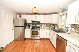 10 Ocean Park Rd, Old Orchard Beach, ME 04064 - Photo 9