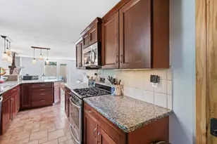 180 Cranberry Meadow Rd, Berwick, ME 03901 - Photo 17