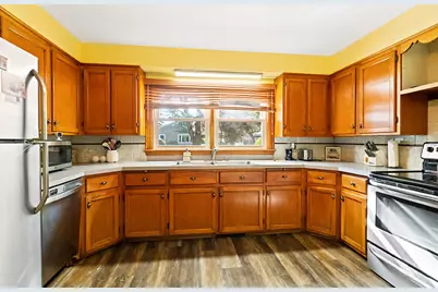 28 Arkwright Avenue, Lewiston, ME 04240 - Photo 7