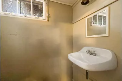28 Arkwright Avenue, Lewiston, ME 04240 - Photo 27