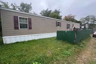 47 Park St, Livermore Falls, ME 04254 - Photo 15