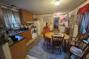 47 Park St, Livermore Falls, ME 04254 - Photo 3