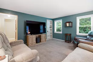 623 Country Club Rd, Sanford, ME 04073 - Photo 17