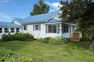 359 Elm St, Milo, ME 04463 - Photo 23