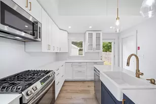 16 Lowell St, South Portland, ME 04106 - Photo 9
