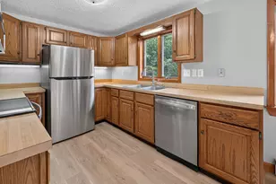 85 Running Hill Rd, Scarborough, ME 04074 - Photo 11